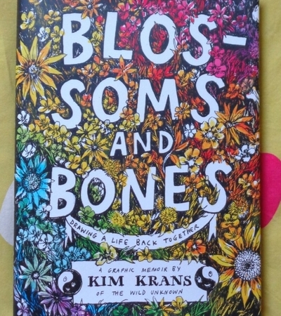 Blossoms and bones, Kim Krans, HarperCollins, 2019